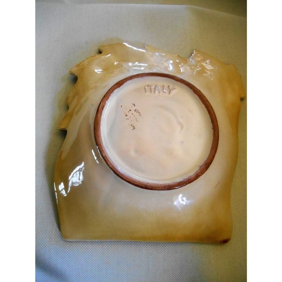 Italian Trinket Candy Dish with 2D Grapes and House Strawberry Motif - Picture 2 of 4